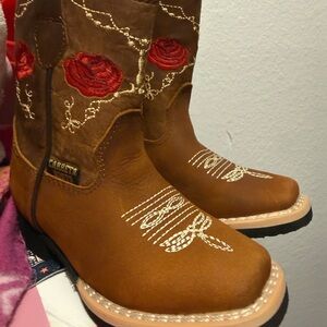 Carreta Tan Kids Cowboy Boots with Red Rose Embroidery
